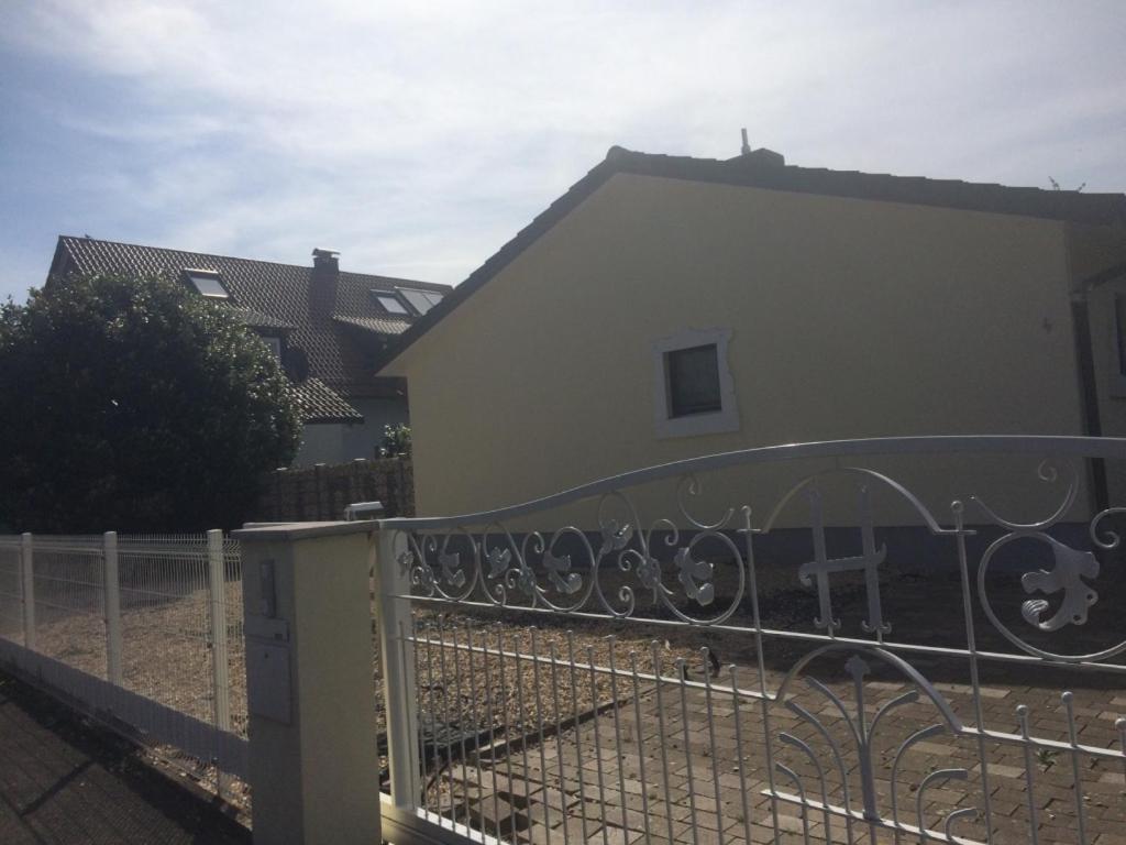 Sions Grosse Ferienwohnung Ferienwohnung Mit 3 Schlafzimmer, 2 Km Bis Zum Europapark Rust Kappel-Grafenhausen Exteriér fotografie